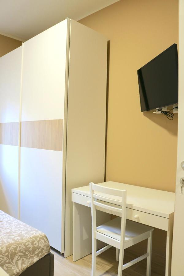 Portello Double Rooms Flat - 3 People Mailand Exterior foto